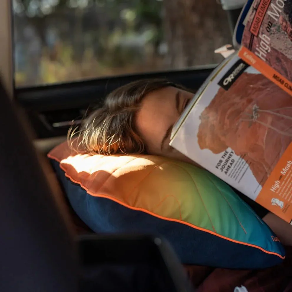 Rumpl Camp Pillow Baja Fade - Image 5