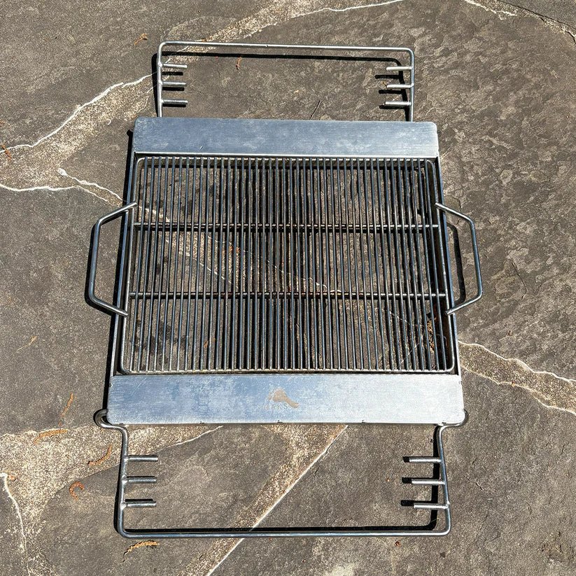 TOAKS Grill: Compact Portable Outdoor Cooking - Image 3